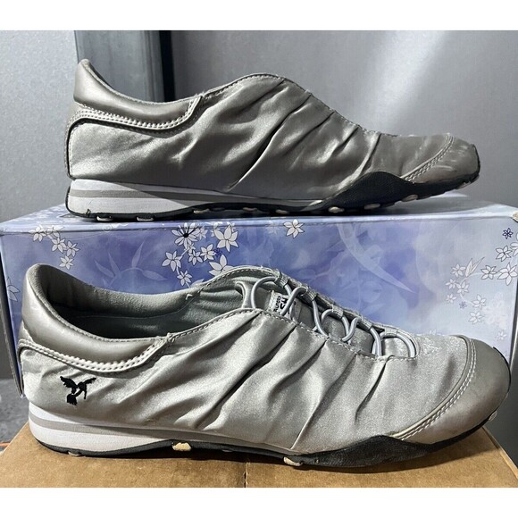 Chinese Laundry Wash Vintage 90s Avril Satin Pewter Sneakers Women US Sz 8 - Picture 3 of 16